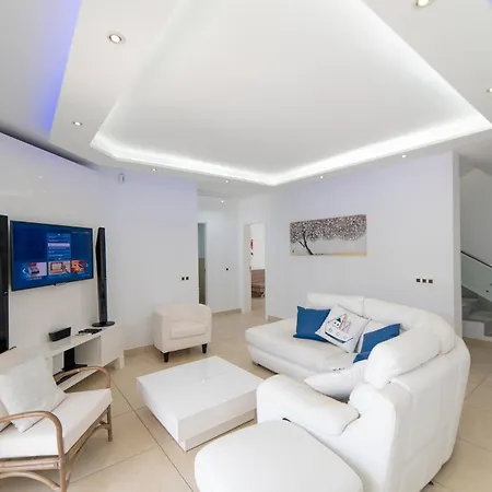 Sirmione Playa Blanca (Lanzarote)